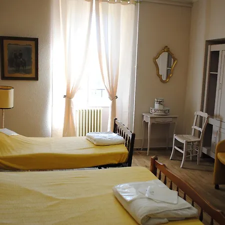 Bed & Breakfast Chateau De Calmels *