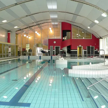 Chateau De Calmels Лакон